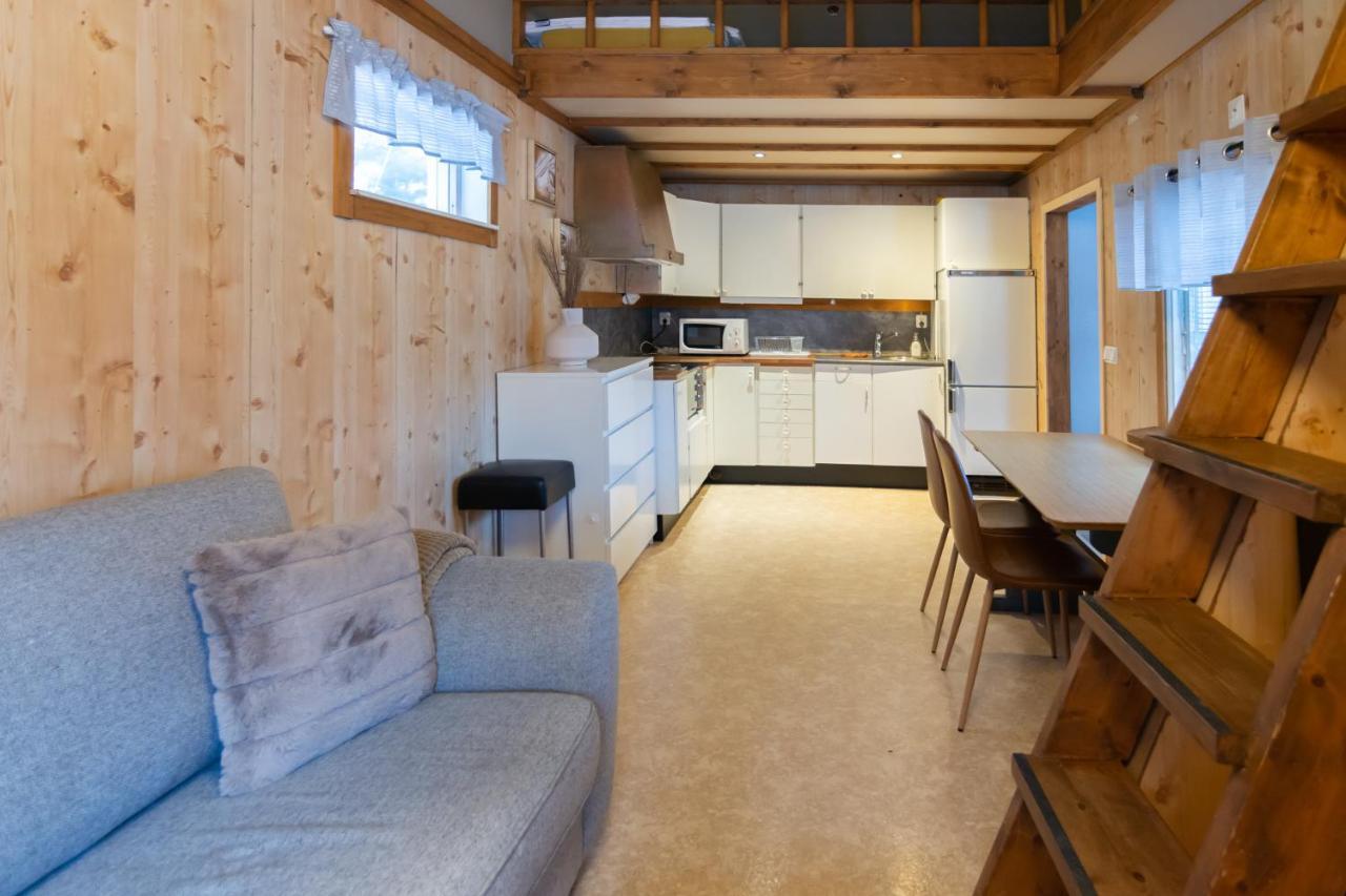 Aurora River Camp Glass Igloos & Cabins Kiruna Exterior photo
